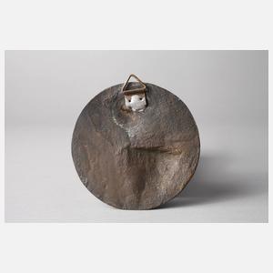 Otto Coester, abstrakte Bronzeplakette