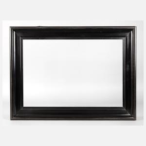 Breite Lackleiste mit Messingeinlage