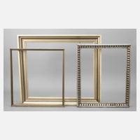 Drei versilberte Leisten111