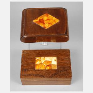 Zwei Schatullen Bernstein