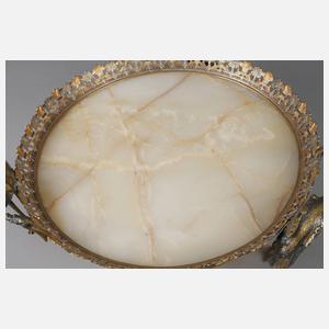 Übergroßer Tafelaufsatz