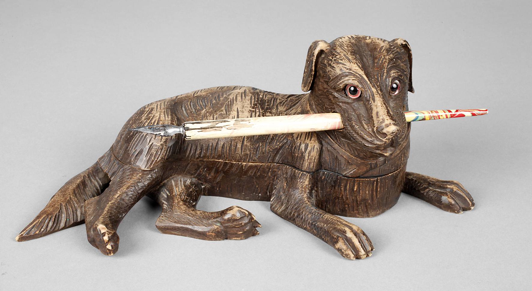 figürliches Tintenfass