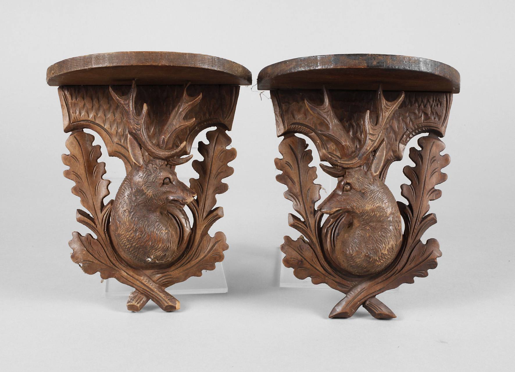 Paar jagdliche Konsolen