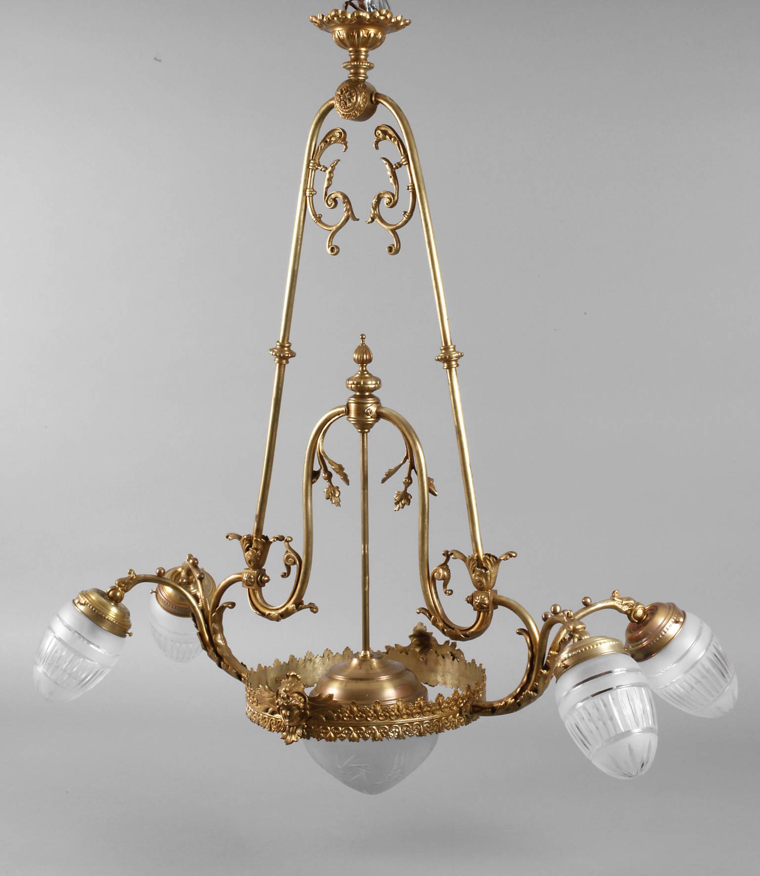 Große Deckenlampe