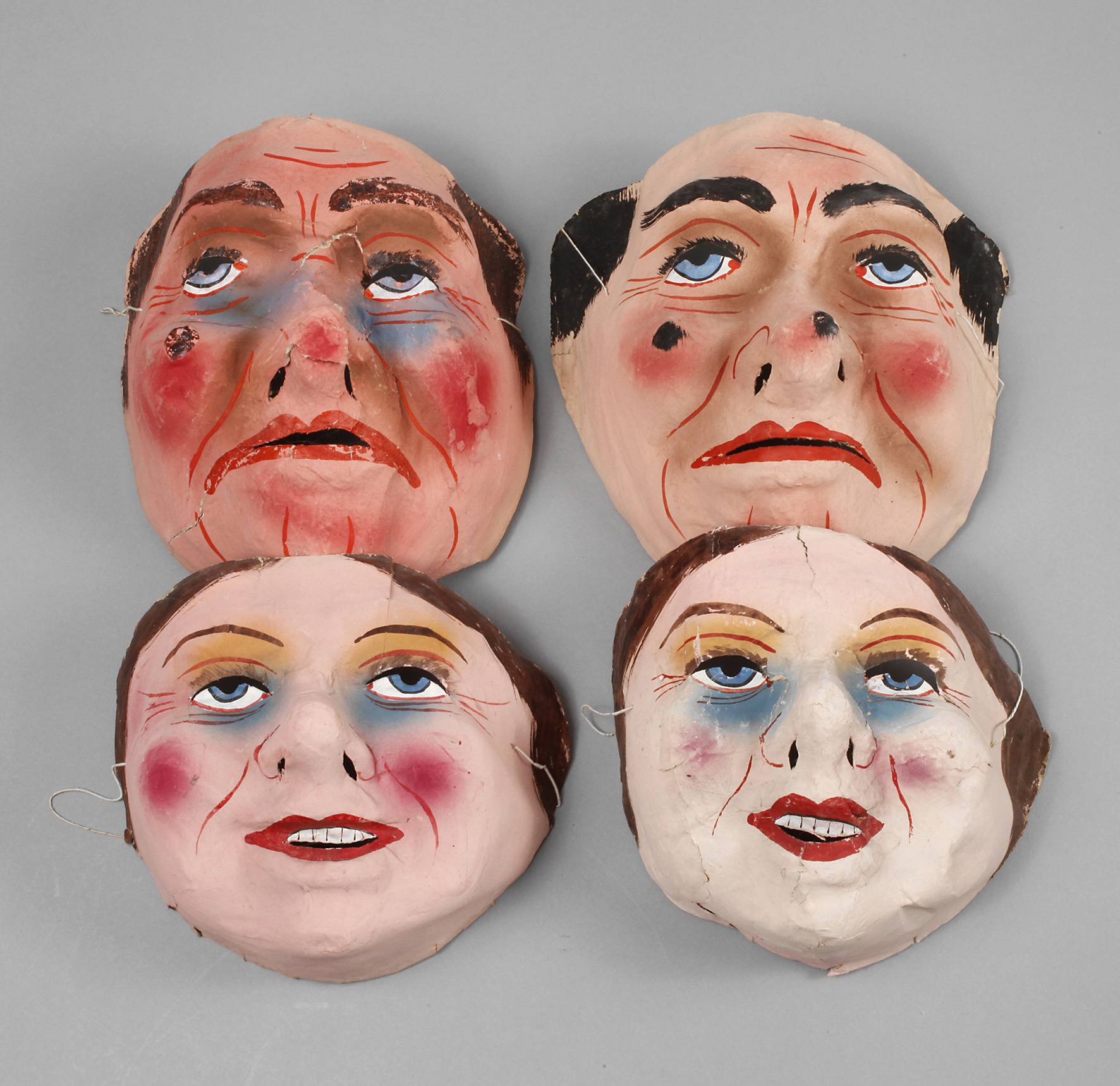 Vier Faschingsmasken