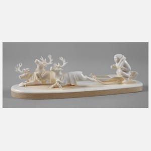 Figürliche Beinschnitzerei