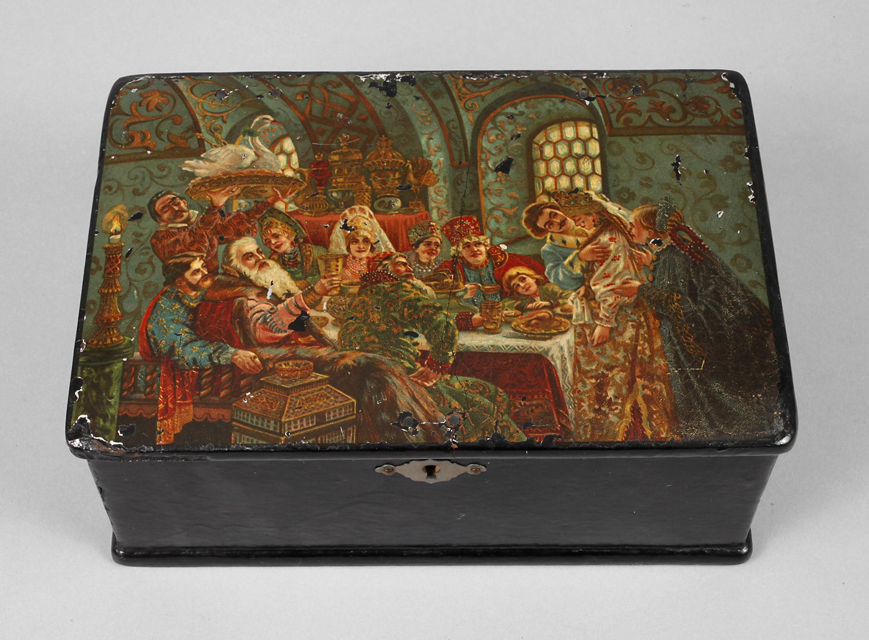 Lackschatulle Russland