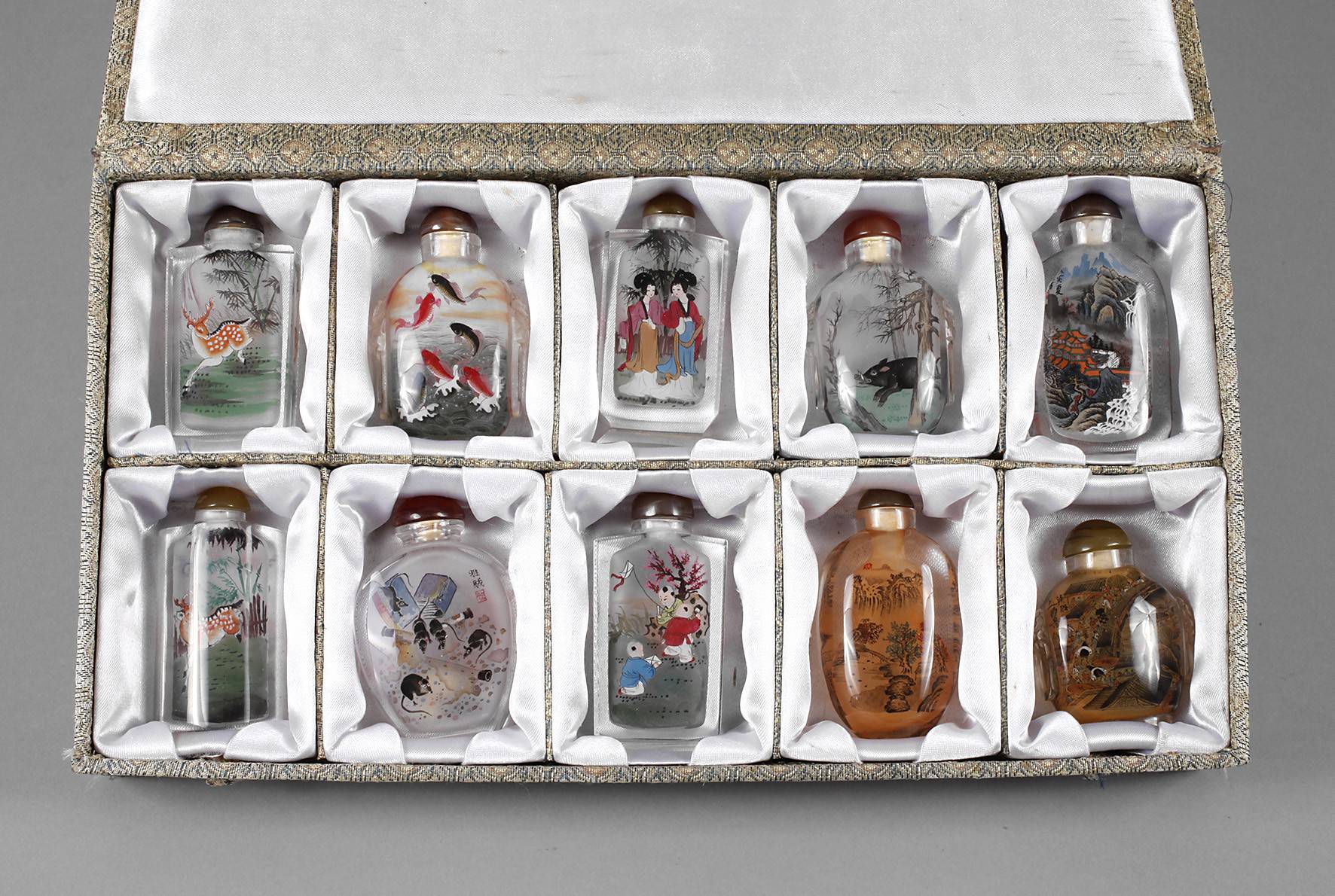 Konvolut Snuffbottles