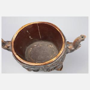 Prächtige Fußschale Elfenbein