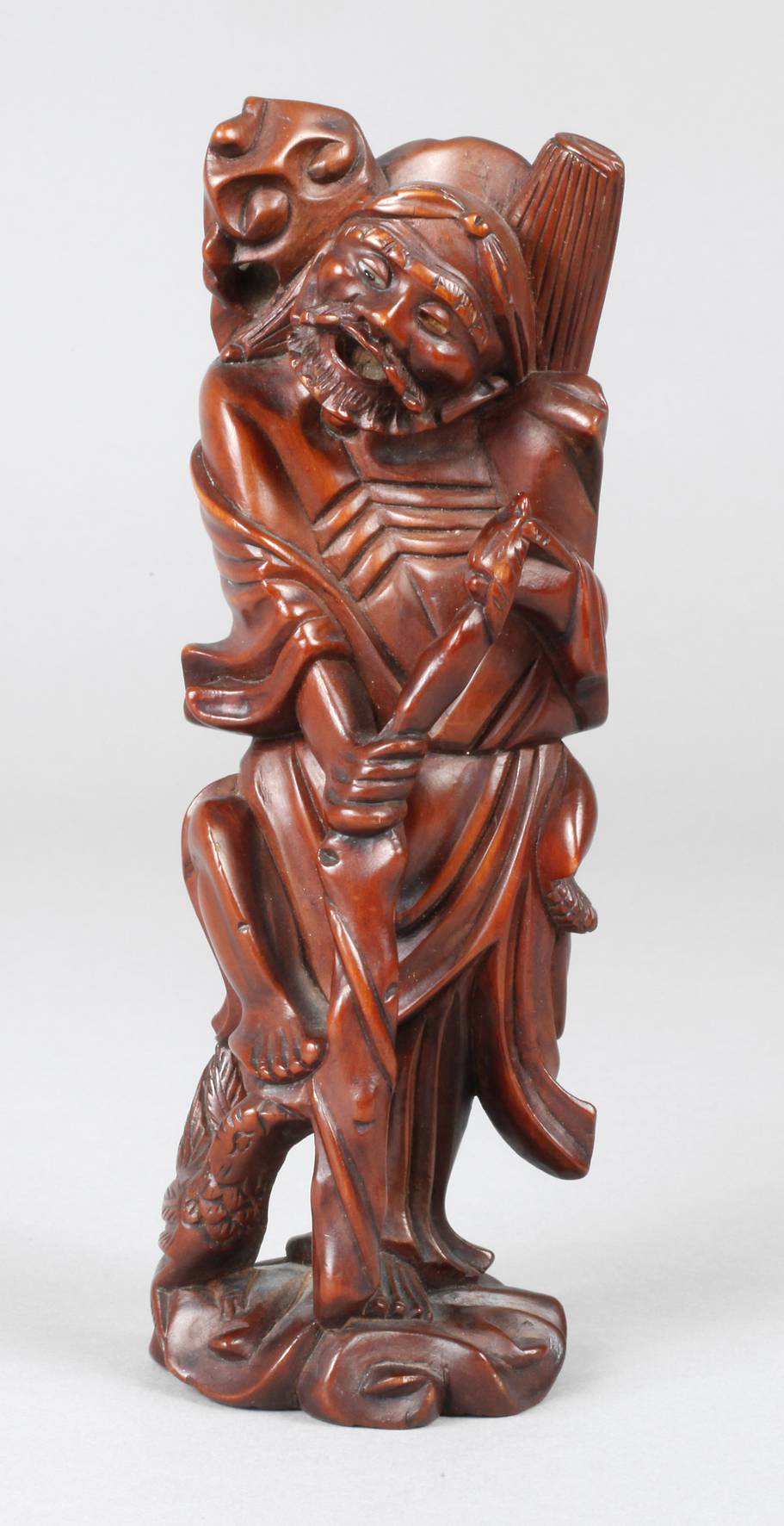 Figürliche Schnitzerei