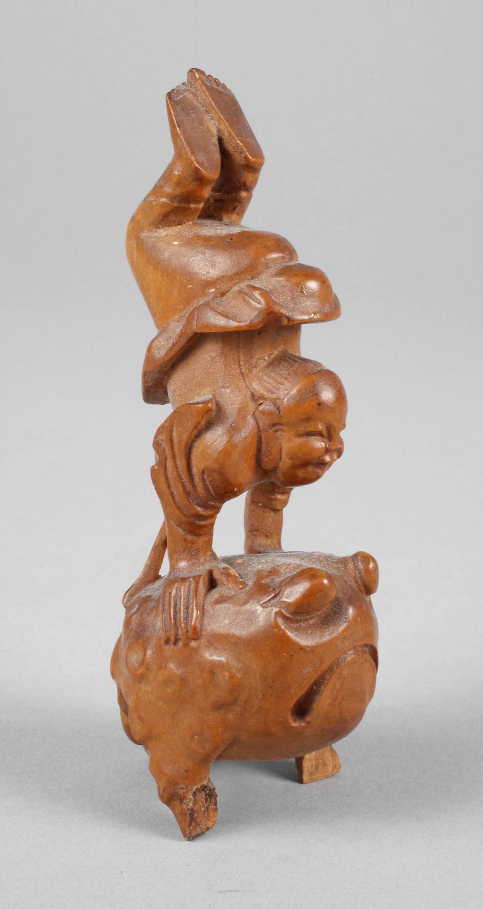 Figürliche Schnitzerei