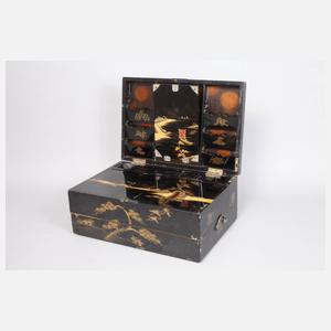 Große Lackschatulle