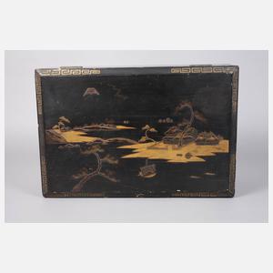 Große Lackschatulle