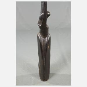 Große figürliche Schnitzerei