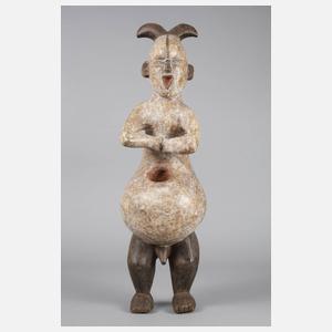 Figürliche Schnitzerei