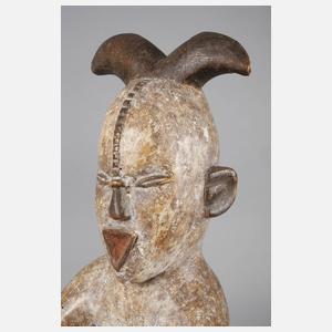 Figürliche Schnitzerei