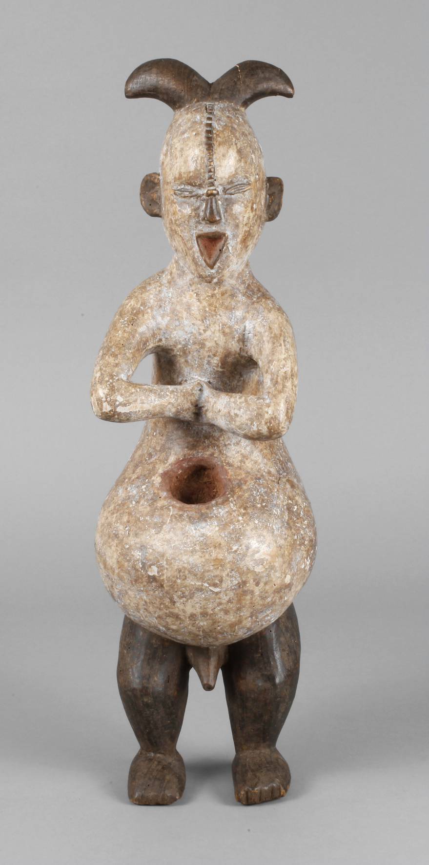 Figürliche Schnitzerei