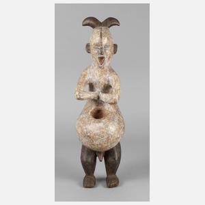 Figürliche Schnitzerei