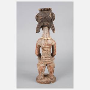 Figürliche Schnitzerei