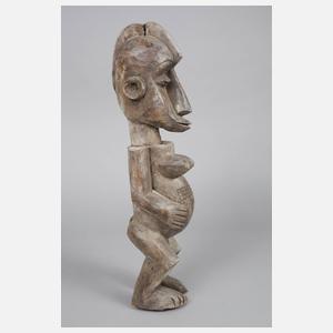 Figürliche Schnitzerei