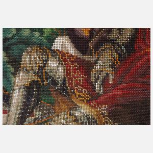 Beistelltisch mit Perlstickerei