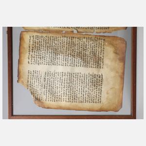 Zwei Seiten Pergament in äthiopischer Ge'ez Schrift