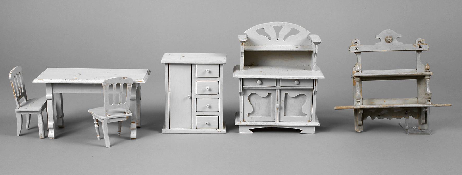 Konvolut Puppenküchenmöbel