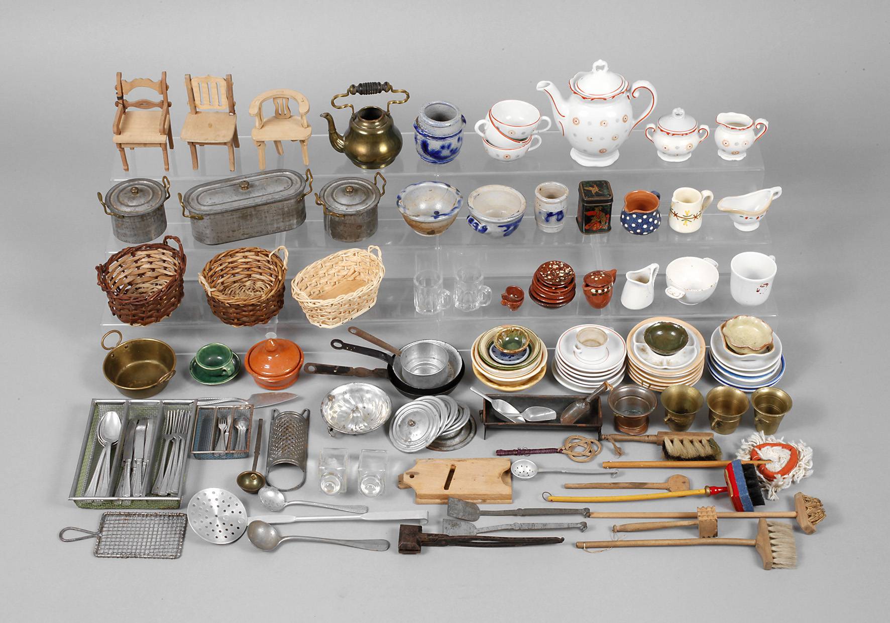 Großes Konvolut Puppenküchenzubehör