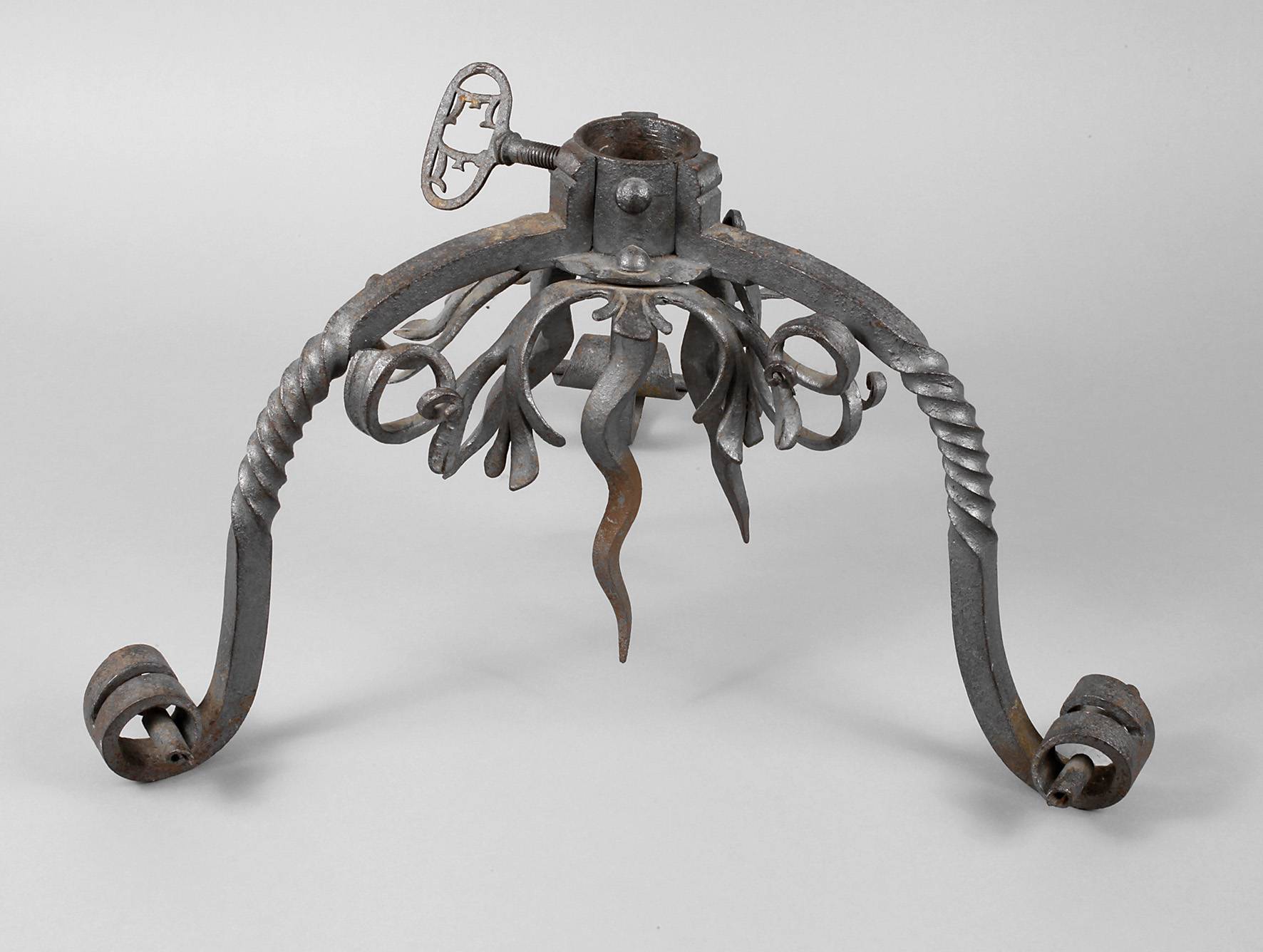 Christbaumständer Schmiedeeisen