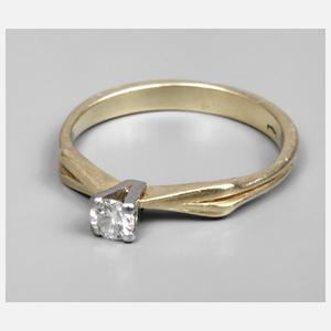 Damenring mit Brillant