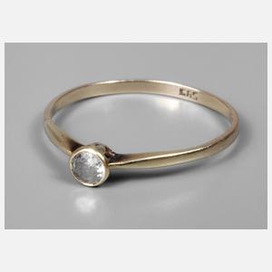 Damenring mit Brillant