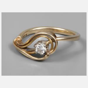 Damenring mit Brillant