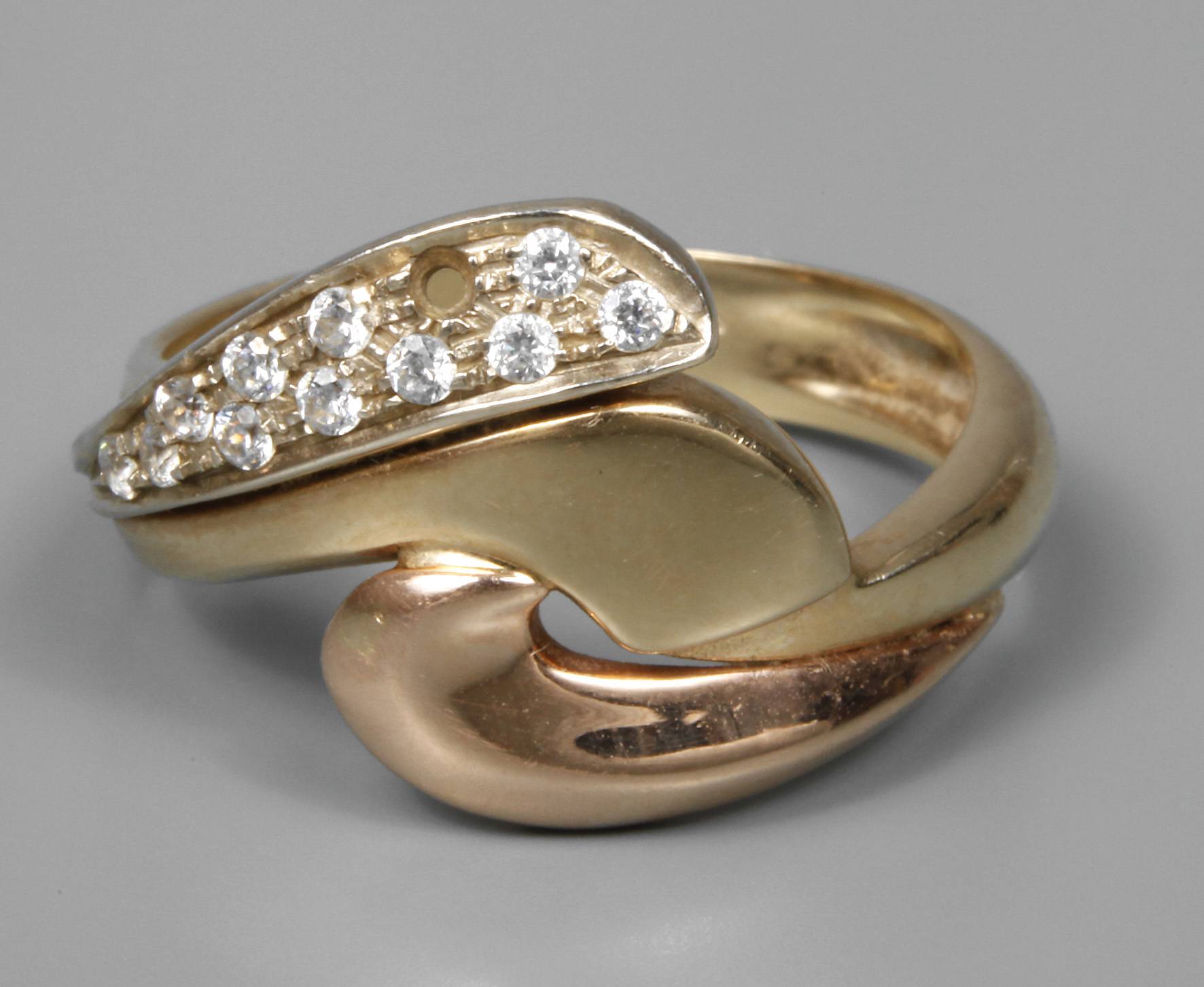 Damenring mit Zirkonia