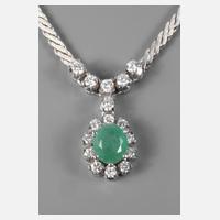 Collier mit Smaragd und Brillanten111