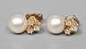 Paar Ohrstecker mit Perlen und Brillanten