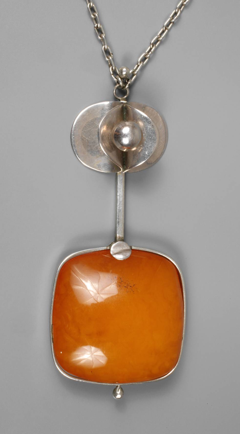 Collier mit Bernstein