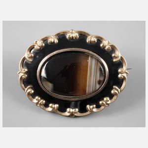 Historismusbrosche mit Achat