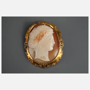 Prachtvolle Brosche mit Muschelkamee