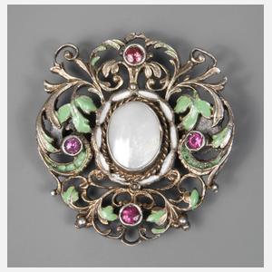 Feine Historismusbrosche