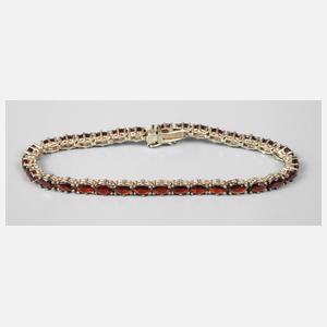 Armband mit Granatbesatz