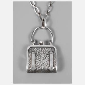 Anhänger als Handtasche