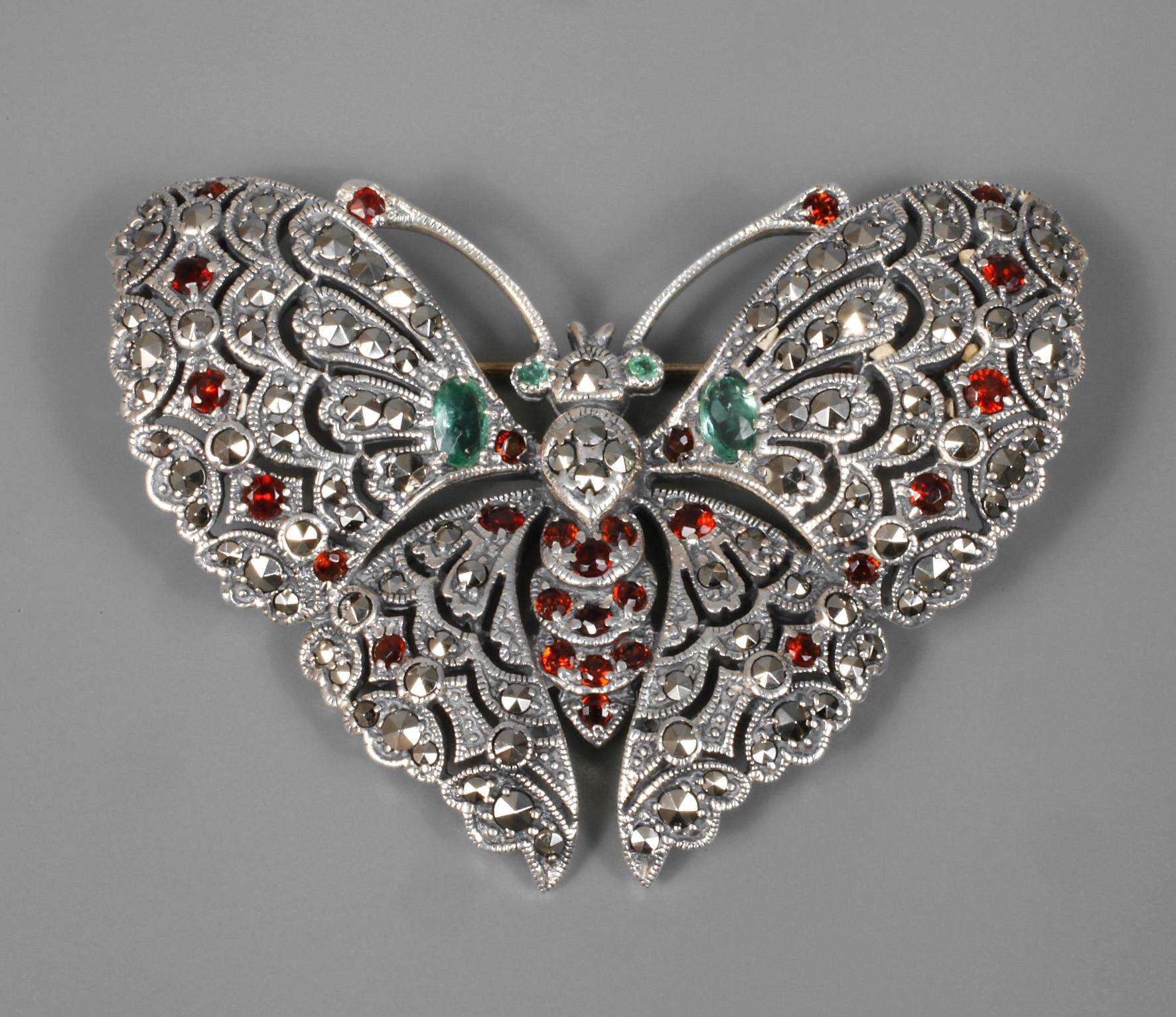 Schmetterlingsbrosche