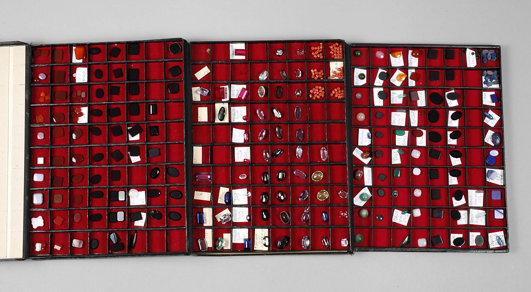 Umfangreiche Sammlung Schmucksteine