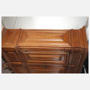 Barocker Hallenschrank