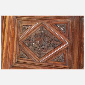 Barocker Hallenschrank