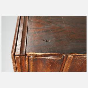 Nürnberger Wellenkommode