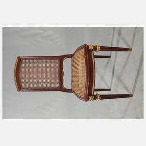 Klassizistischer Esstisch und sechs Stühle