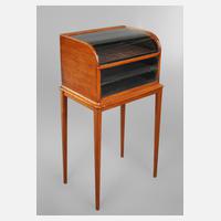 Kleine Tischvitrine111