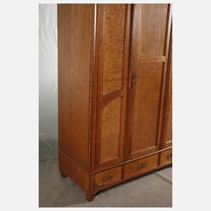 Kleiderschrank Jugendstil