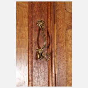 Kleiderschrank Jugendstil